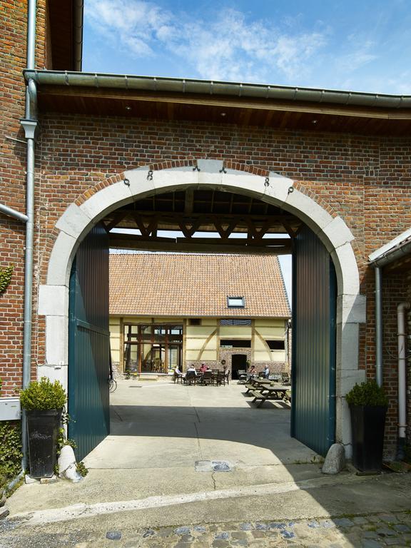 B&B 'T Maanhof Gingelom Dış mekan fotoğraf