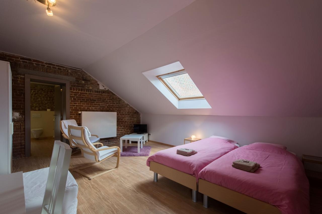 B&B 'T Maanhof Gingelom Dış mekan fotoğraf